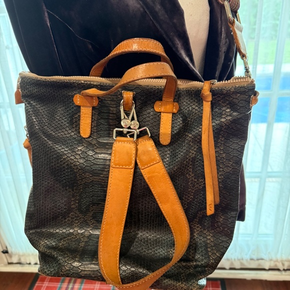 Consuela Rattler Sling Bucket Bag - Picture 2 of 4